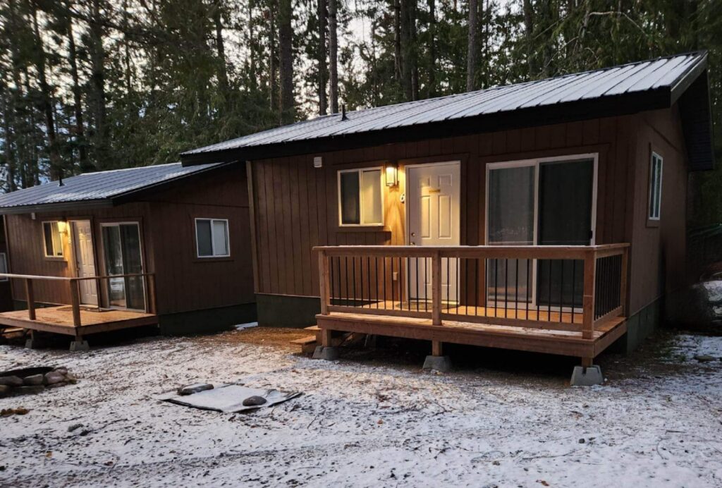 Accommodations Cedar Point RV Resort   Cabin At Night 1024x692 